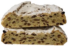 zwei Rosinenstollen aufeinander liegend